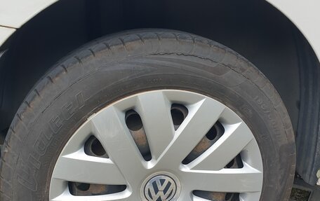 Volkswagen Polo VI (EU Market), 2011 год, 1 100 000 рублей, 23 фотография