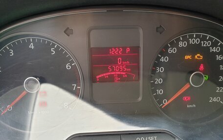 Volkswagen Polo VI (EU Market), 2011 год, 1 100 000 рублей, 32 фотография