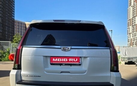 Cadillac Escalade IV, 2016 год, 4 900 000 рублей, 3 фотография