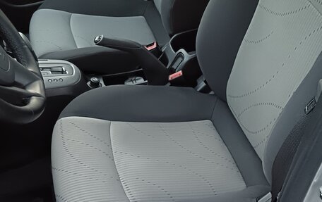Chevrolet Cruze II, 2011 год, 700 000 рублей, 10 фотография