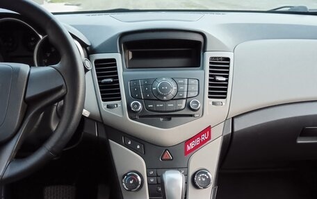 Chevrolet Cruze II, 2011 год, 700 000 рублей, 19 фотография