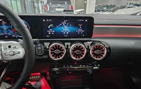 Mercedes-Benz CLA, 2023 год, 4 782 925 рублей, 9 фотография