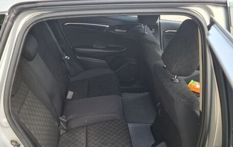 Honda Fit III, 2014 год, 720 000 рублей, 8 фотография