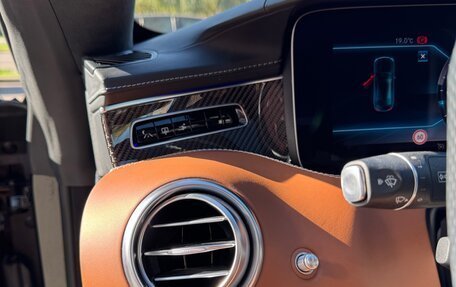 Mercedes-Benz S-Класс, 2018 год, 13 000 000 рублей, 11 фотография