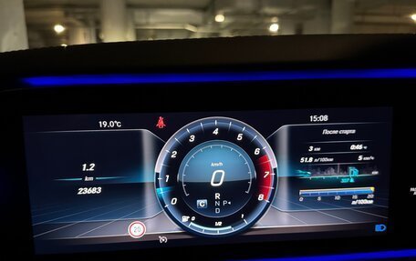 Mercedes-Benz S-Класс, 2018 год, 13 000 000 рублей, 32 фотография