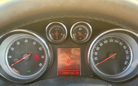 Opel Astra J, 2011 год, 615 000 рублей, 9 фотография