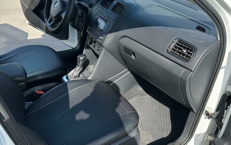 Volkswagen Polo VI (EU Market), 2018 год, 950 000 рублей, 13 фотография