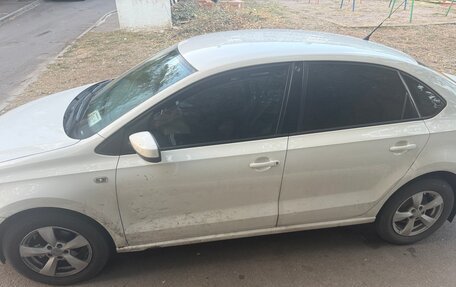 Volkswagen Polo VI (EU Market), 2010 год, 630 000 рублей, 3 фотография