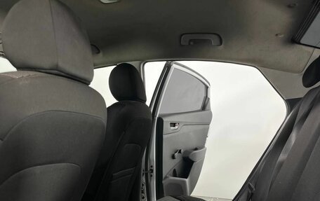 Hyundai Solaris II рестайлинг, 2018 год, 810 000 рублей, 9 фотография