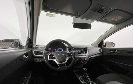 Hyundai Solaris II рестайлинг, 2018 год, 810 000 рублей, 13 фотография