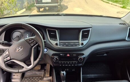 Hyundai Tucson III, 2018 год, 2 400 000 рублей, 11 фотография