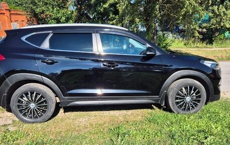 Hyundai Tucson III, 2018 год, 2 400 000 рублей, 8 фотография