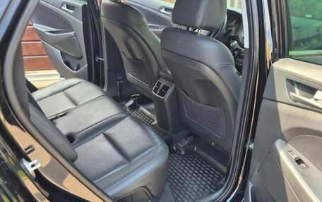 Hyundai Tucson III, 2018 год, 2 400 000 рублей, 14 фотография