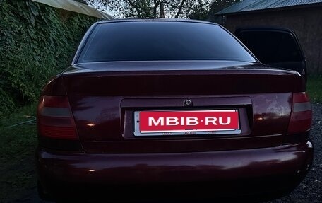 Audi A4, 1998 год, 280 000 рублей, 4 фотография