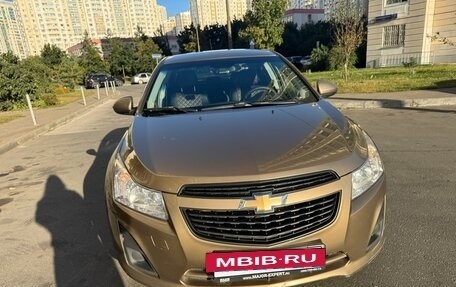 Chevrolet Cruze II, 2013 год, 730 000 рублей, 2 фотография