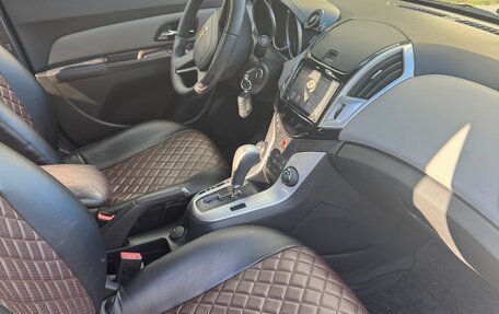 Chevrolet Cruze II, 2013 год, 730 000 рублей, 21 фотография