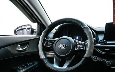 KIA K3, 2018 год, 1 735 000 рублей, 24 фотография