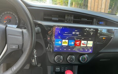 Toyota Corolla, 2014 год, 1 400 000 рублей, 5 фотография