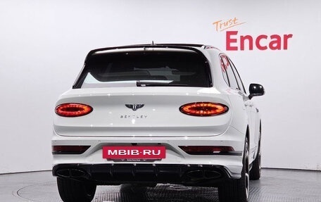 Bentley Bentayga I, 2023 год, 19 021 456 рублей, 4 фотография