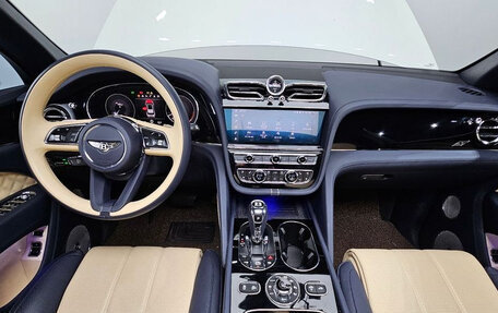 Bentley Bentayga I, 2023 год, 19 021 456 рублей, 18 фотография