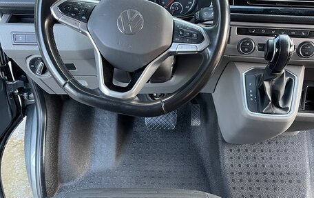 Volkswagen Caravelle T6 рестайлинг, 2020 год, 4 300 000 рублей, 13 фотография