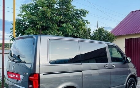 Volkswagen Caravelle T6 рестайлинг, 2020 год, 4 300 000 рублей, 2 фотография