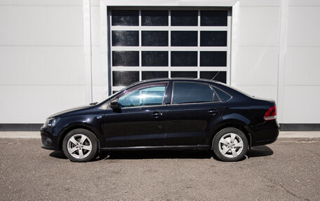 Volkswagen Polo VI (EU Market), 2013 год, 655 000 рублей, 2 фотография