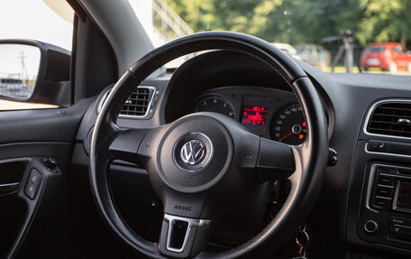 Volkswagen Polo VI (EU Market), 2013 год, 655 000 рублей, 16 фотография