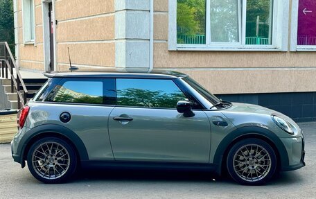 MINI Hatch, 2021 год, 3 435 000 рублей, 3 фотография