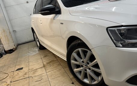 Volkswagen Jetta VI, 2013 год, 1 100 000 рублей, 5 фотография
