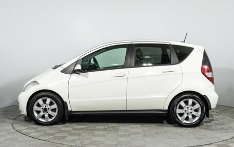 Mercedes-Benz A-Класс, 2011 год, 689 898 рублей, 8 фотография