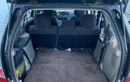 Mitsubishi Grandis, 2006 год, 750 000 рублей, 13 фотография