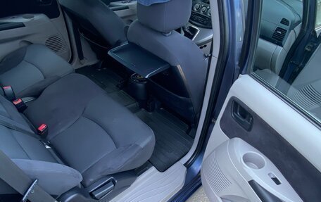 Mitsubishi Grandis, 2006 год, 750 000 рублей, 11 фотография