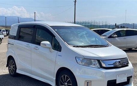 Honda Freed I, 2016 год, 836 000 рублей, 3 фотография
