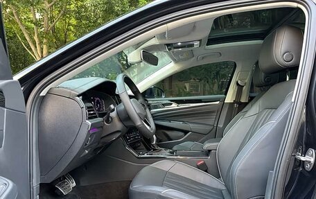 Volkswagen Passat B8 рестайлинг, 2022 год, 1 950 000 рублей, 10 фотография