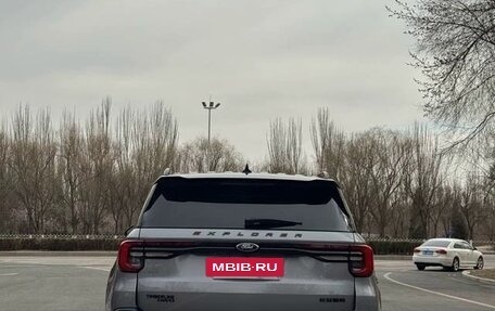 Ford Explorer VI, 2022 год, 3 596 000 рублей, 3 фотография