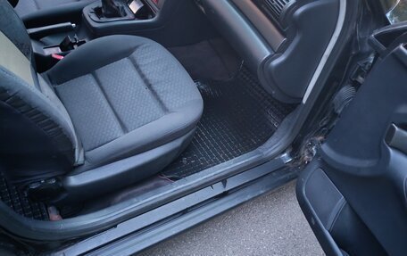 Audi A4, 1997 год, 140 000 рублей, 14 фотография