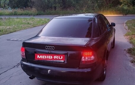 Audi A4, 1997 год, 140 000 рублей, 5 фотография
