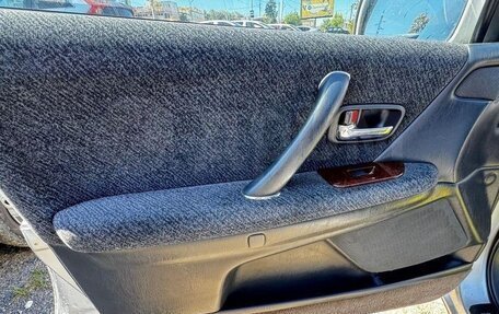 Toyota Crown, 1996 год, 650 000 рублей, 12 фотография