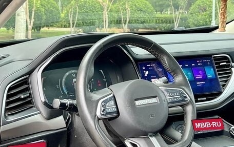 Haval F7 I, 2021 год, 1 070 000 рублей, 10 фотография