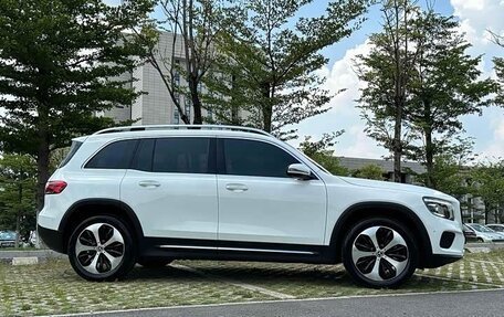 Mercedes-Benz GLB, 2021 год, 2 164 000 рублей, 4 фотография
