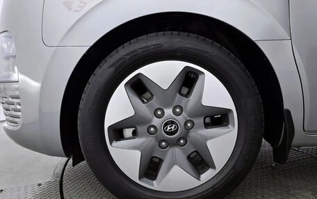 Hyundai Staria, 2022 год, 2 994 000 рублей, 10 фотография