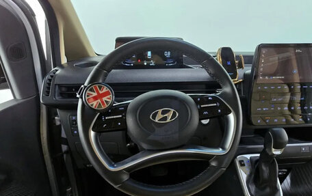 Hyundai Staria, 2022 год, 2 994 000 рублей, 8 фотография