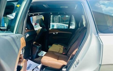 Volvo XC90 II рестайлинг, 2022 год, 3 688 000 рублей, 11 фотография
