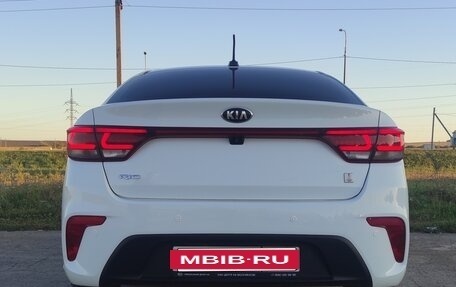 KIA Rio IV, 2020 год, 1 900 000 рублей, 4 фотография