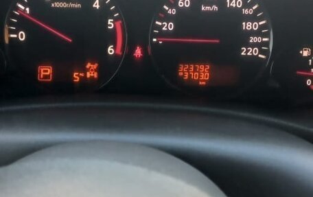 Nissan Pathfinder, 2010 год, 800 000 рублей, 2 фотография