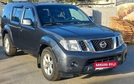 Nissan Pathfinder, 2010 год, 800 000 рублей, 4 фотография