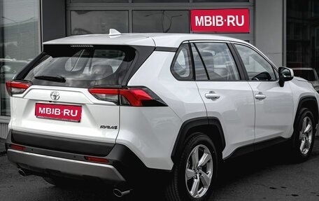 Toyota RAV4, 2025 год, 4 400 000 рублей, 1 фотография