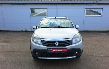 Renault Sandero I, 2013 год, 605 000 рублей, 2 фотография