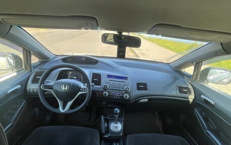 Honda Civic VIII, 2008 год, 750 000 рублей, 11 фотография